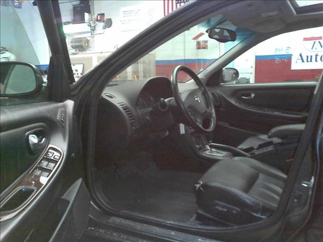 2002 Nissan Maxima GTZ ES V6 LS