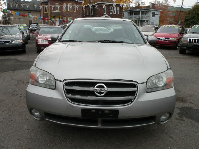 2002 Nissan Maxima SE