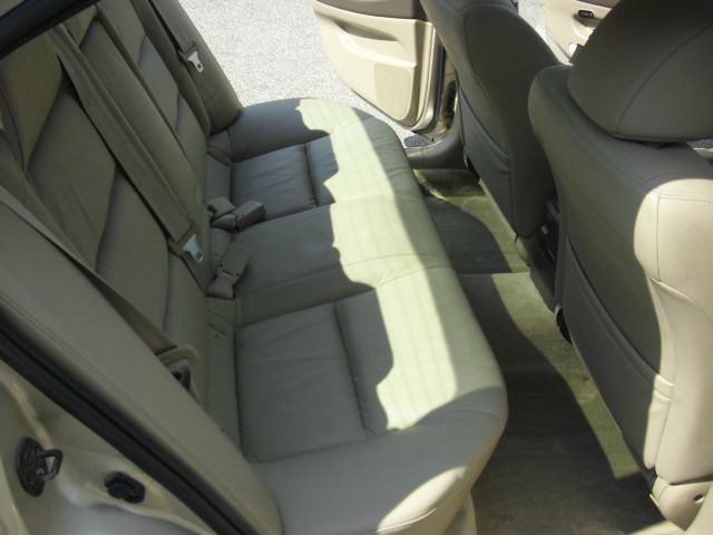 2002 Nissan Maxima 3.0 Quattro