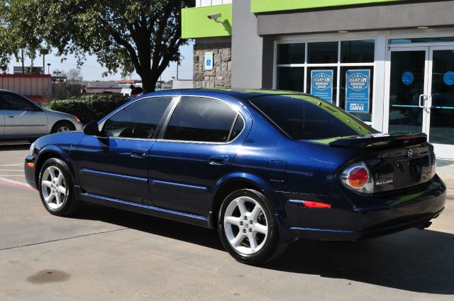2002 Nissan Maxima SE