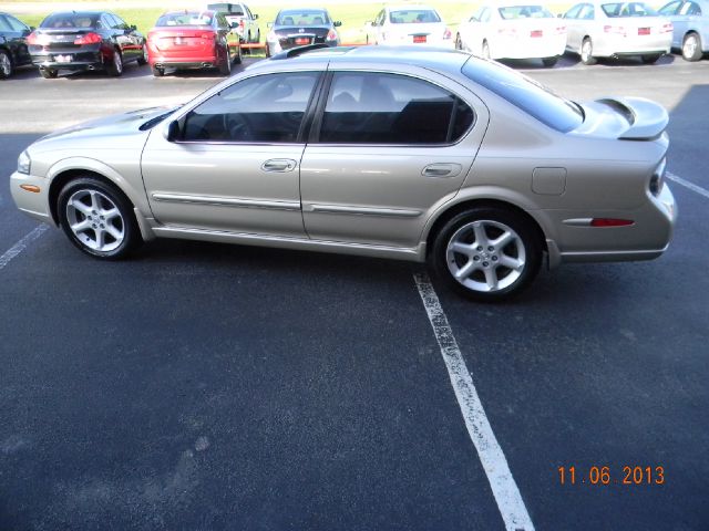 2002 Nissan Maxima SE