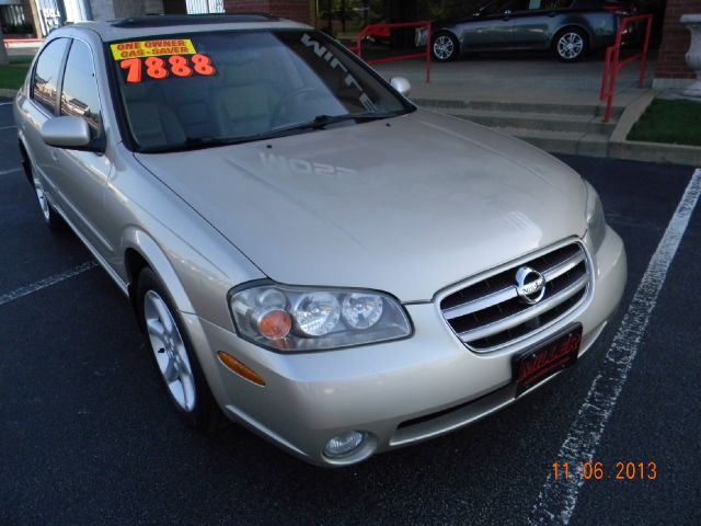2002 Nissan Maxima SE