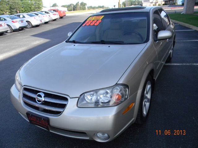 2002 Nissan Maxima SE