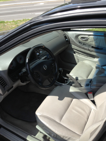 2002 Nissan Maxima SE