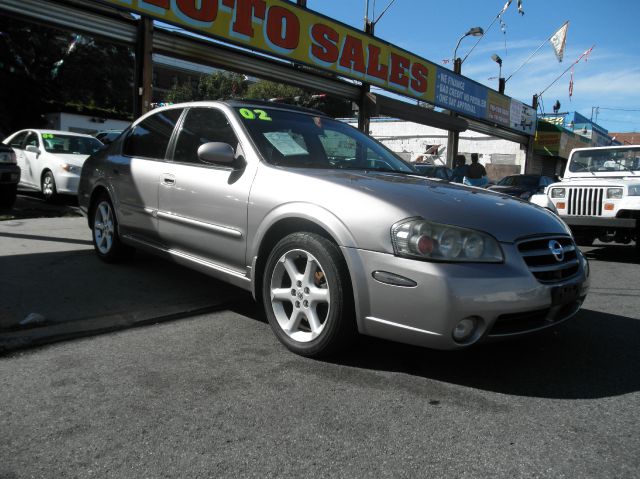 2002 Nissan Maxima SE