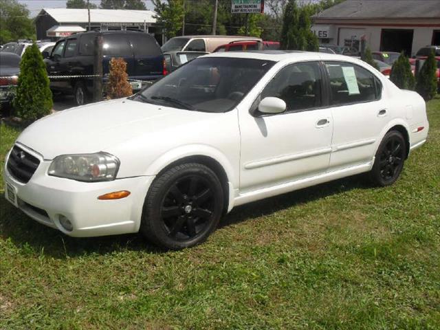 2002 Nissan Maxima SE