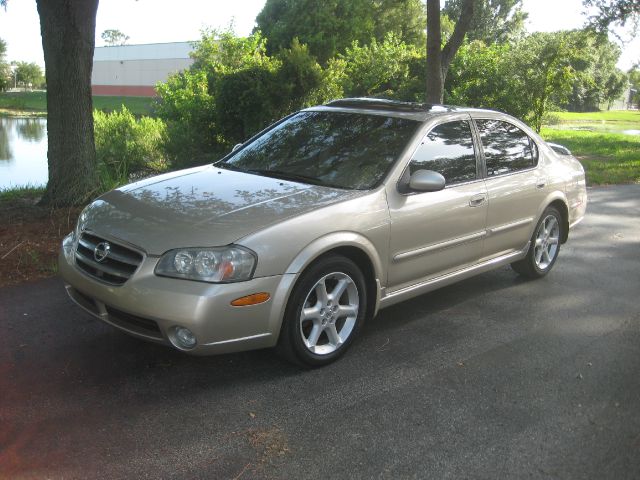 2003 Nissan Maxima SE