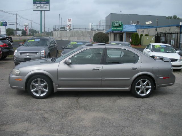 2003 Nissan Maxima SE