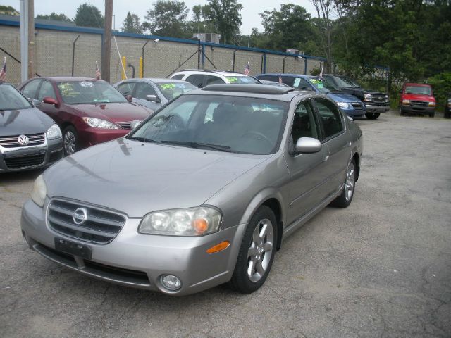 2003 Nissan Maxima SE