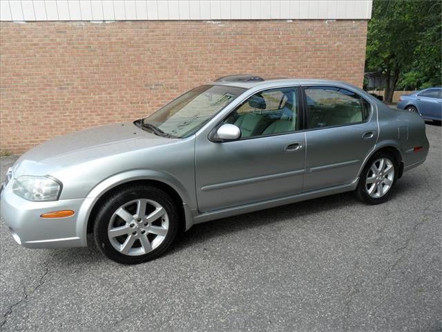 2003 Nissan Maxima Unknown