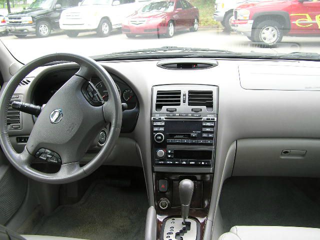 2003 Nissan Maxima 3.0 Quattro