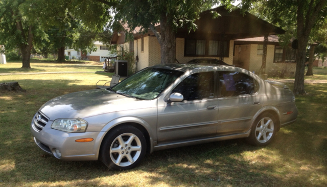 2003 Nissan Maxima SE
