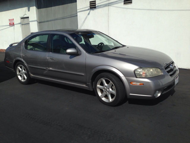 2003 Nissan Maxima SE