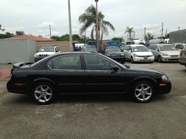 2003 Nissan Maxima SE