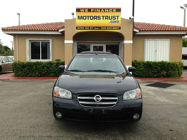 2003 Nissan Maxima SE