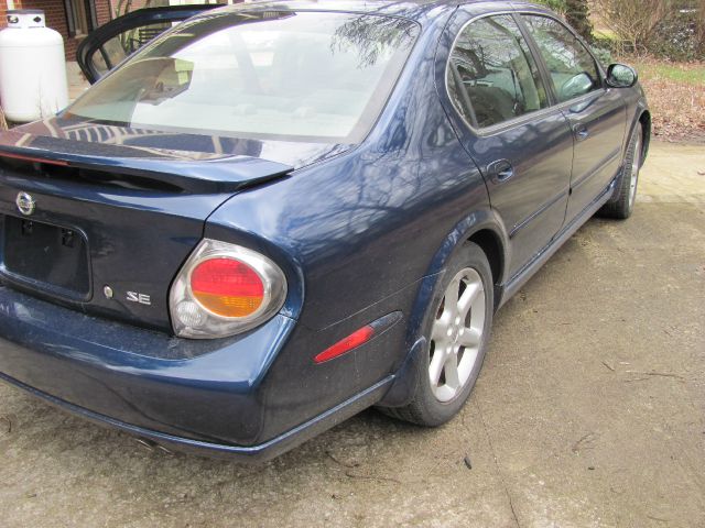 2003 Nissan Maxima SE