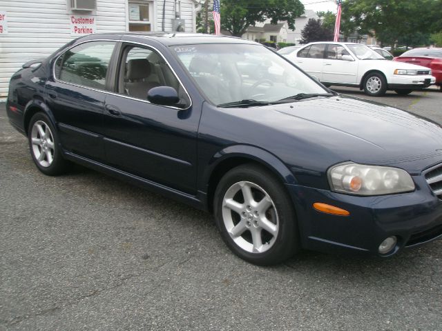 2003 Nissan Maxima SE
