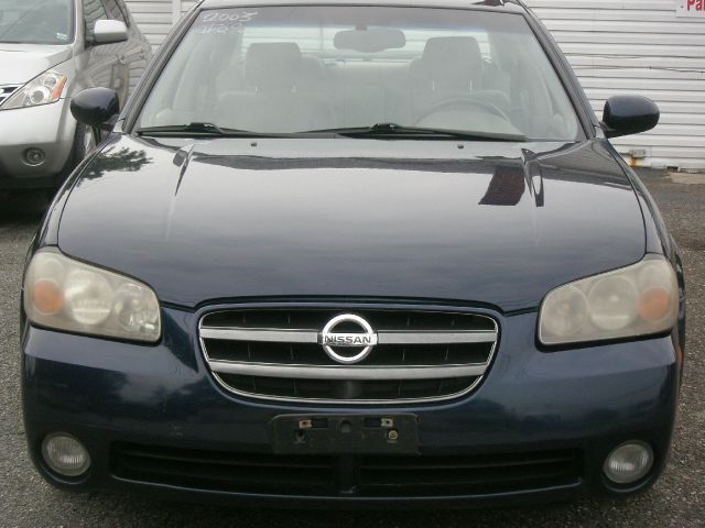 2003 Nissan Maxima SE
