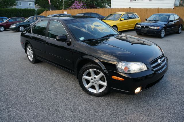 2003 Nissan Maxima SE