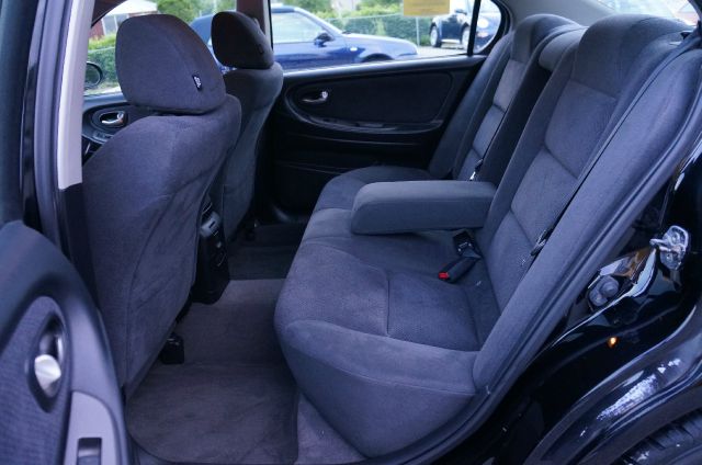 2003 Nissan Maxima SE