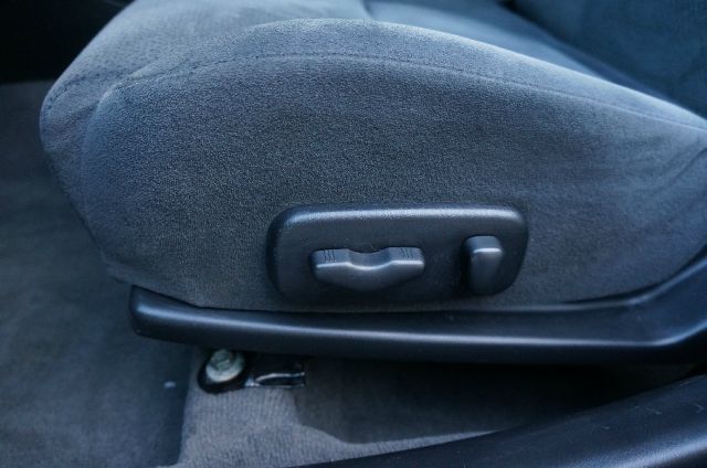 2003 Nissan Maxima SE