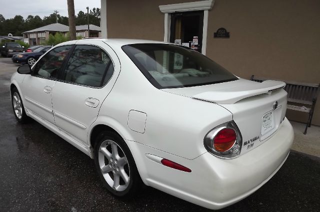 2003 Nissan Maxima SE