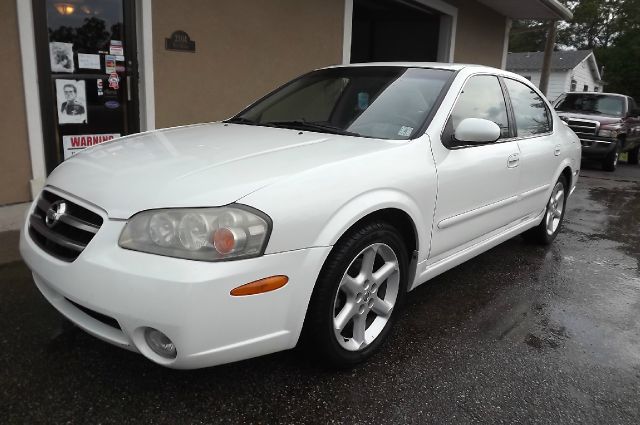 2003 Nissan Maxima SE
