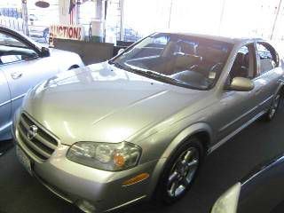 2003 Nissan Maxima SE