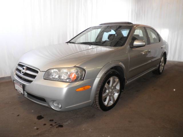 2003 Nissan Maxima SLE Ext. Cab Short Bed 4WD