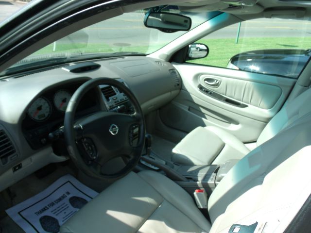 2003 Nissan Maxima SE