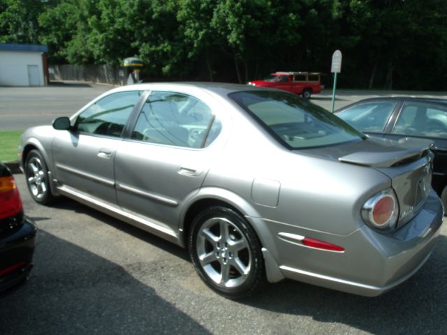 2003 Nissan Maxima SE