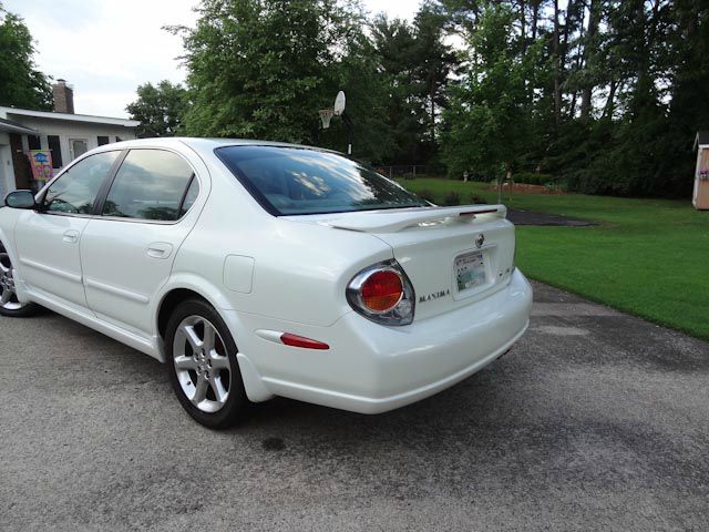 2003 Nissan Maxima SE