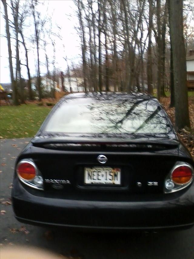 2003 Nissan Maxima SE