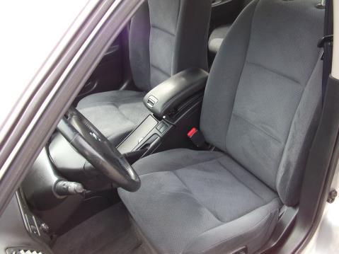 2003 Nissan Maxima R1