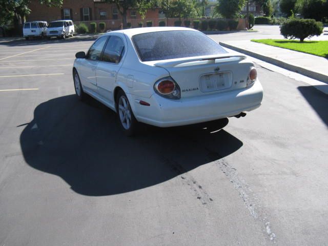 2003 Nissan Maxima SE