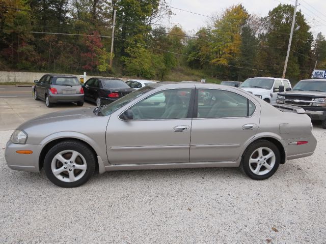 2003 Nissan Maxima XLT Lariat 4X4 Ext Cab