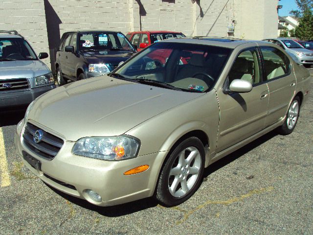 2003 Nissan Maxima SE