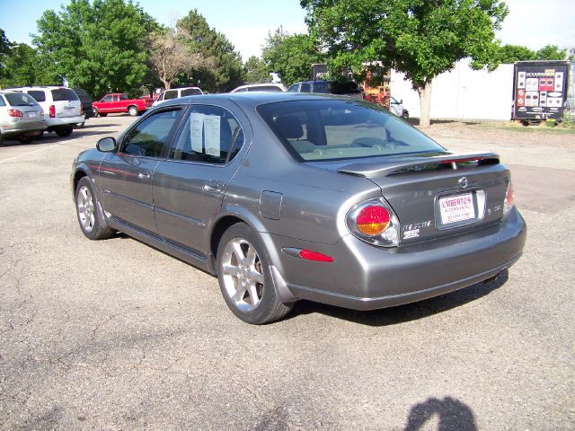 2003 Nissan Maxima SE