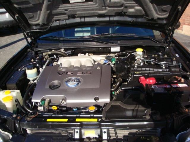 2003 Nissan Maxima 325I RWD South Africa