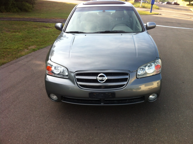 2003 Nissan Maxima SE