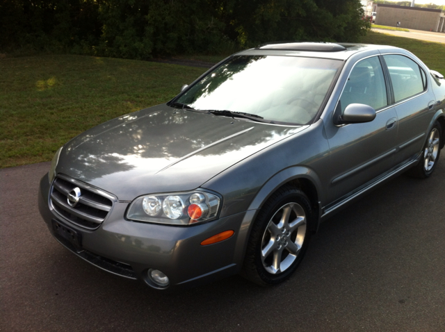 2003 Nissan Maxima SE