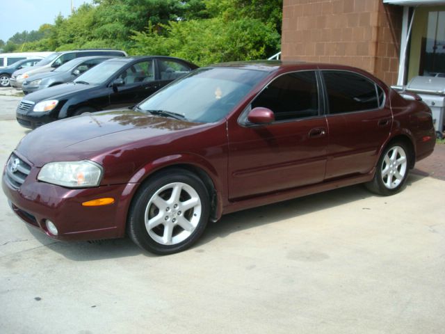 2003 Nissan Maxima SE