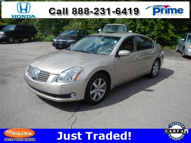 2004 Nissan Maxima ST Pickup 4D 5 1/2 Ft