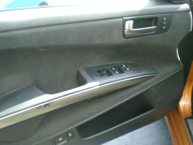 2004 Nissan Maxima SE