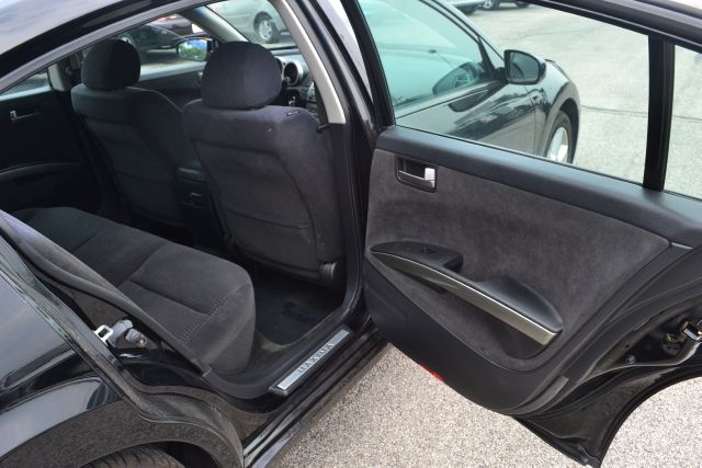 2004 Nissan Maxima SE