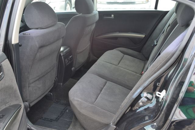 2004 Nissan Maxima SE
