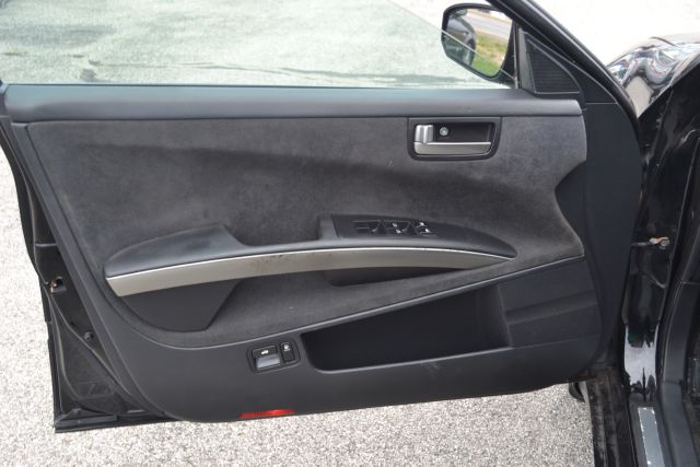 2004 Nissan Maxima SE