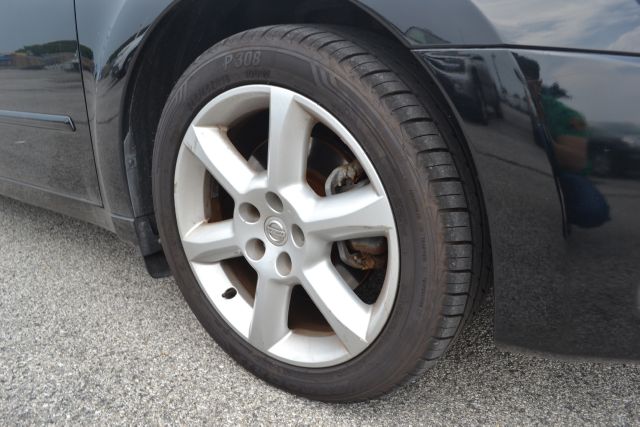 2004 Nissan Maxima SE