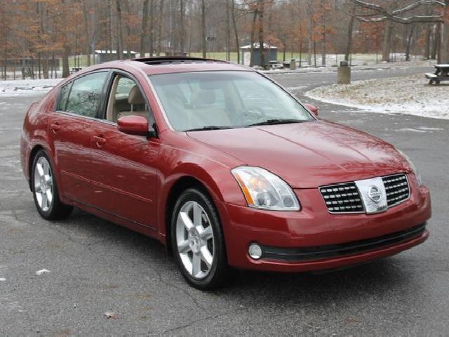 2004 Nissan Maxima LE