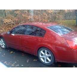 2004 Nissan Maxima SE